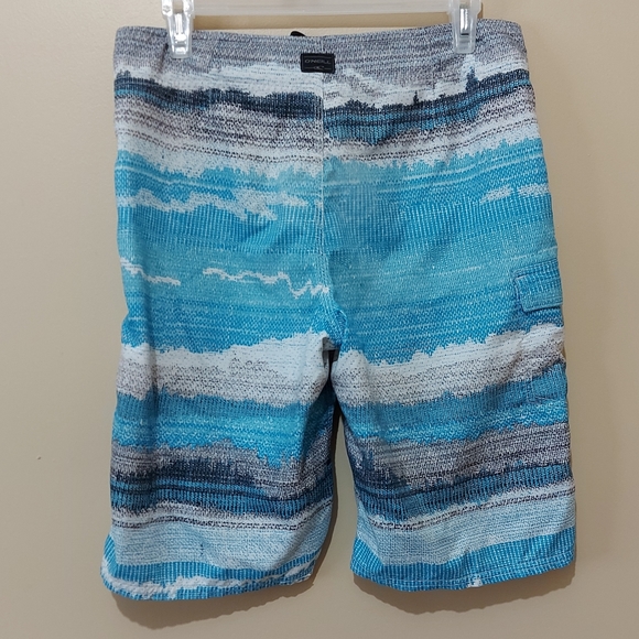 O'Neill Shorts - Picture 5 of 7